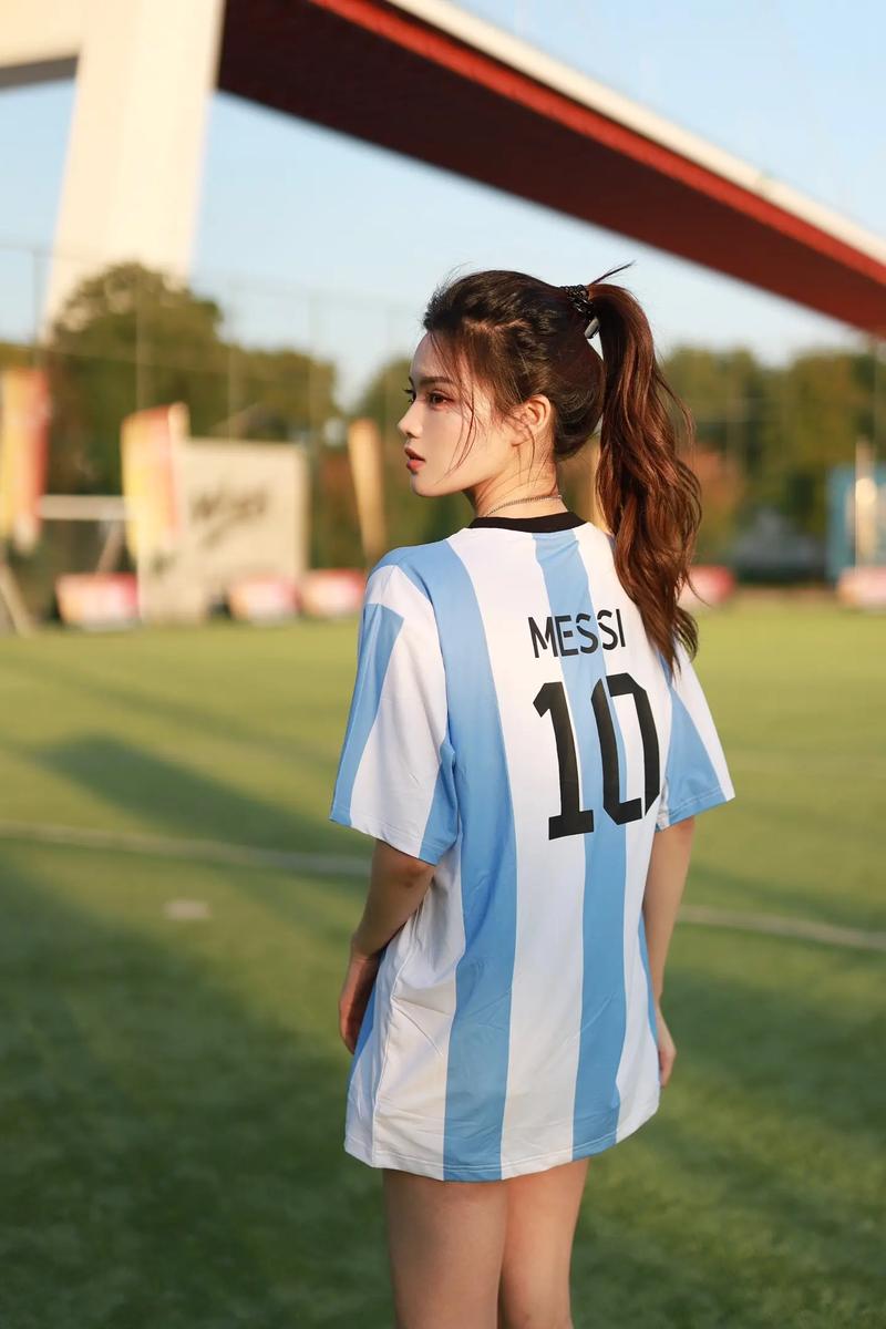 阿根廷女球迷的相关图片